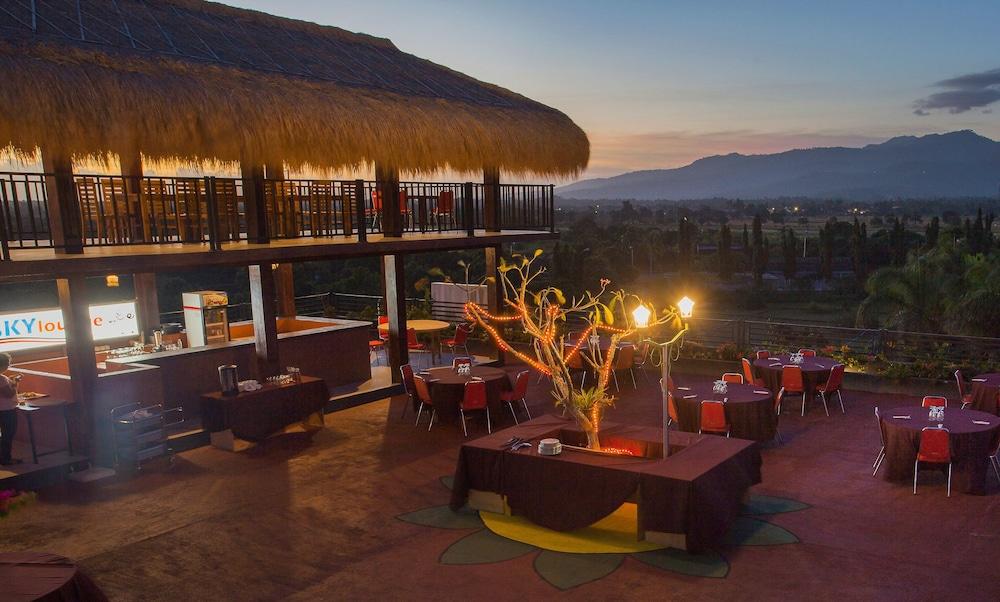 Pratama Hotel & Convention Mataram Exterior photo
